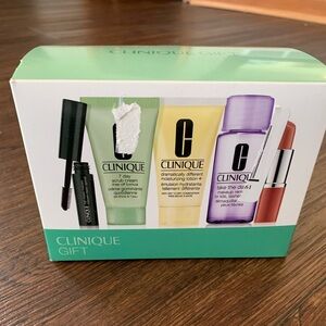 Clinique Gift Set